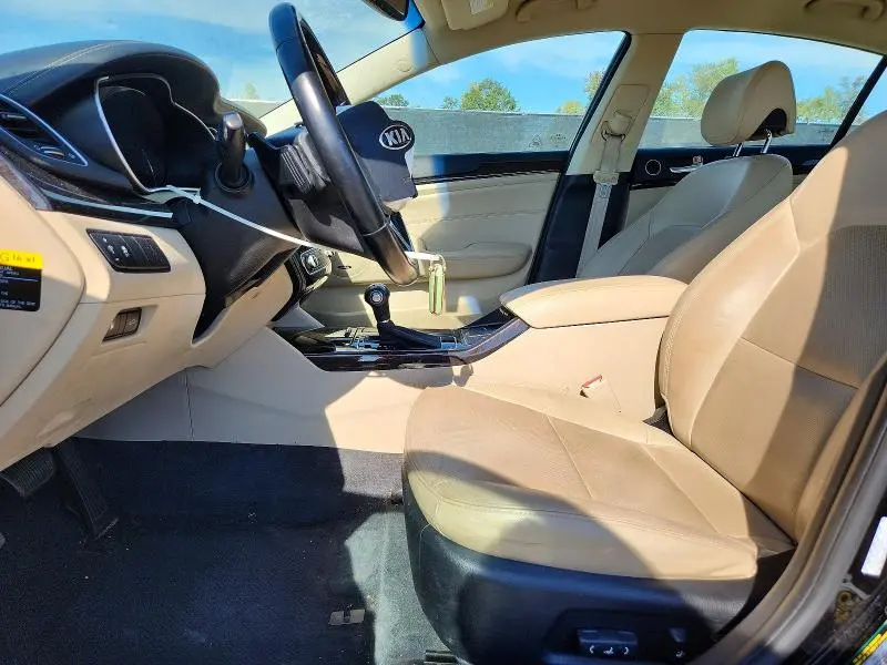 2014 KIA CADENZA PREMIUM  