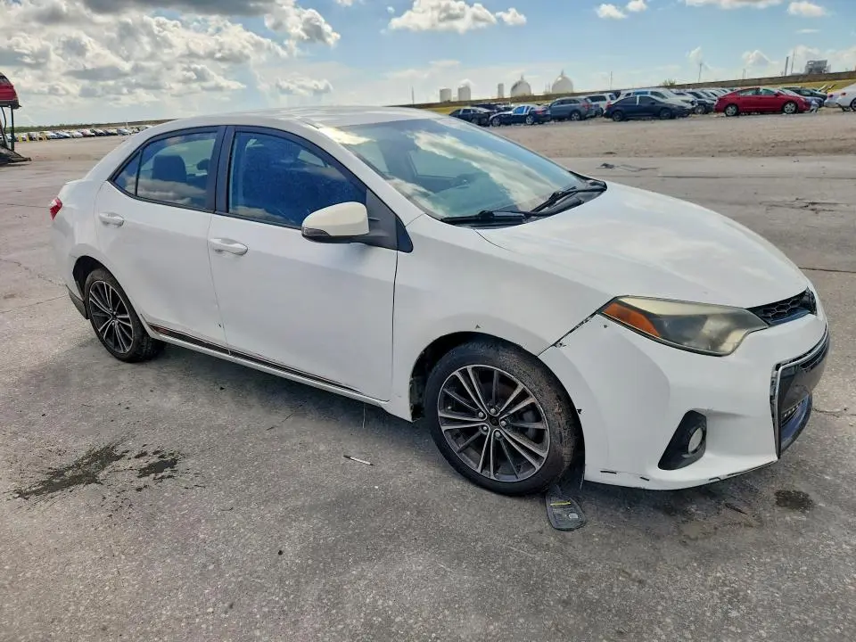 2015 TOYOTA COROLLA S PLUS  