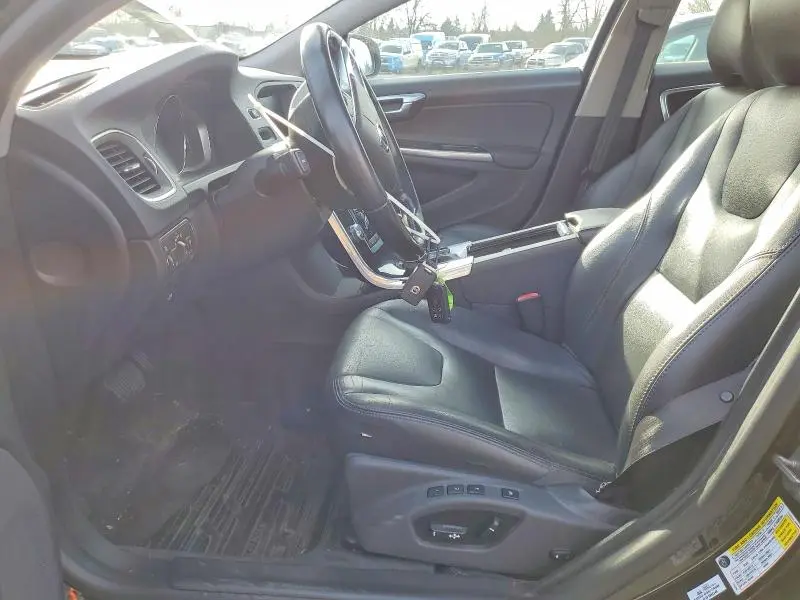 2015 VOLVO S60 PREMIER  