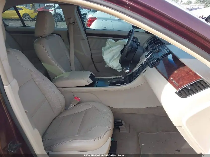 2011 FORD TAURUS LIMITED