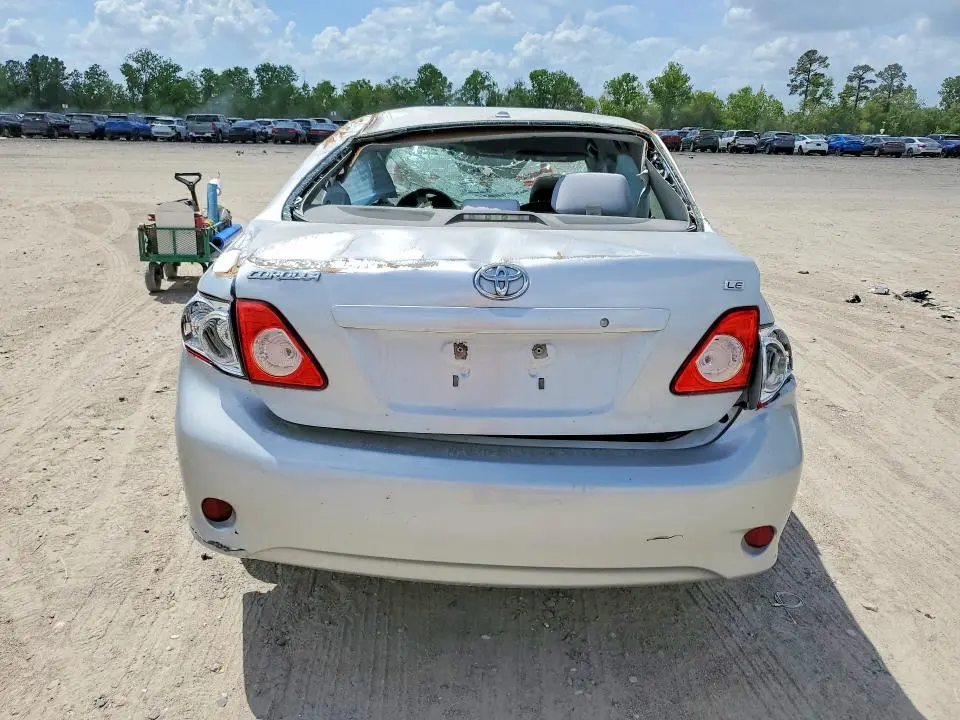 2010 TOYOTA COROLLA LE  