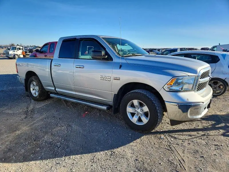 2015 RAM 1500 SLT  