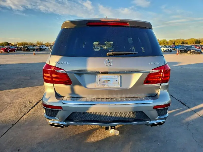 2015 MERCEDES-BENZ GL 550 4MATIC  