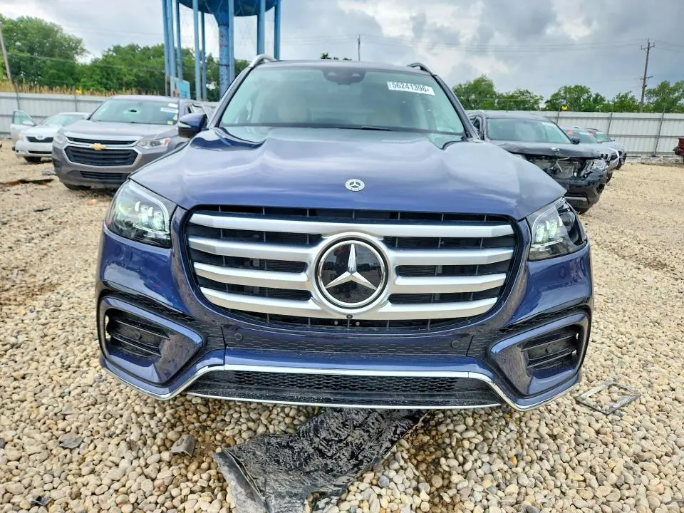 2026 MERCEDES-BENZ GLS 450 4MATIC  
