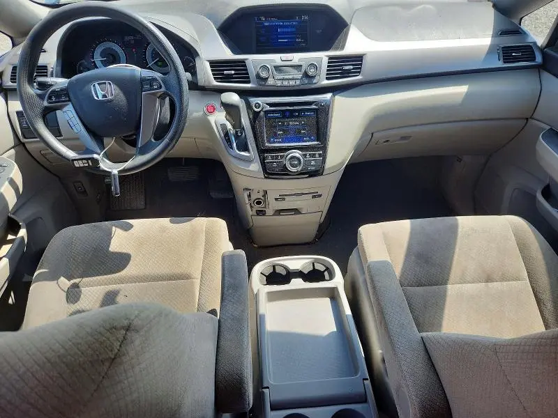2016 HONDA ODYSSEY SE  