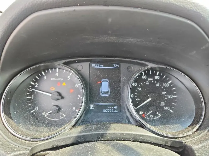 2017 NISSAN ROGUE SV  