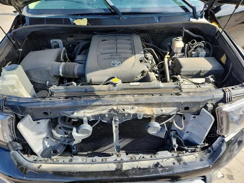 2012 TOYOTA TUNDRA CREWMAX SR5  