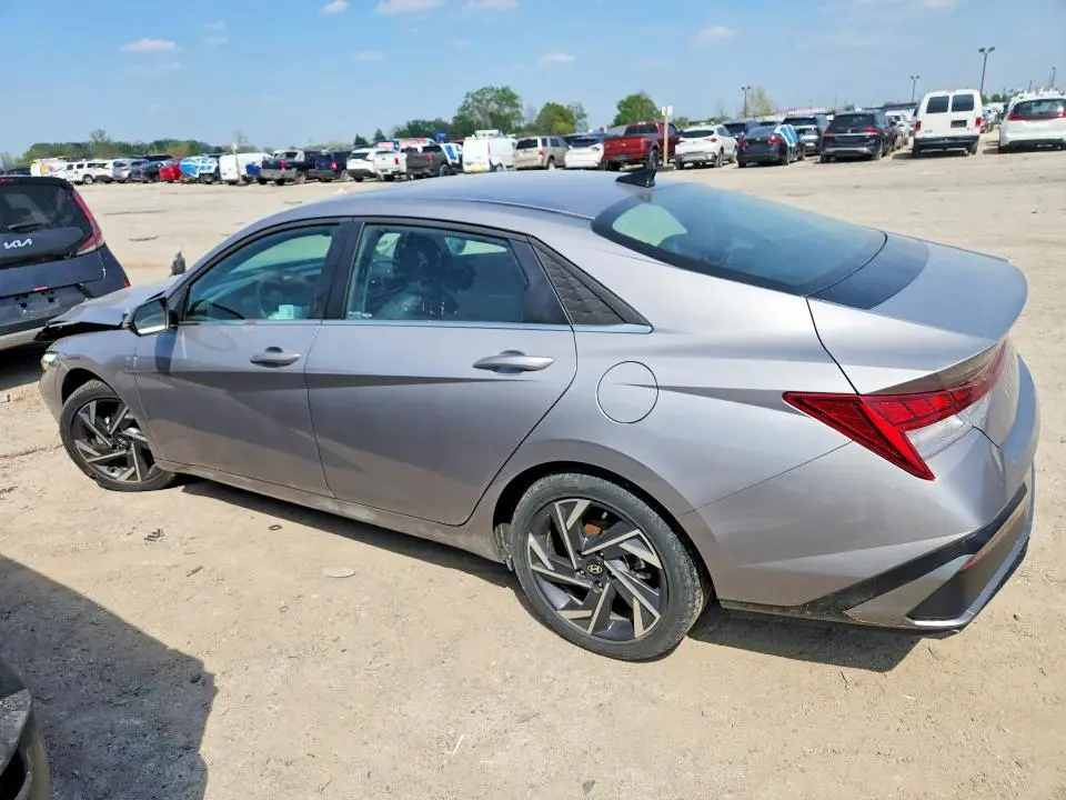 2025 HYUNDAI ELANTRA LIMITED  