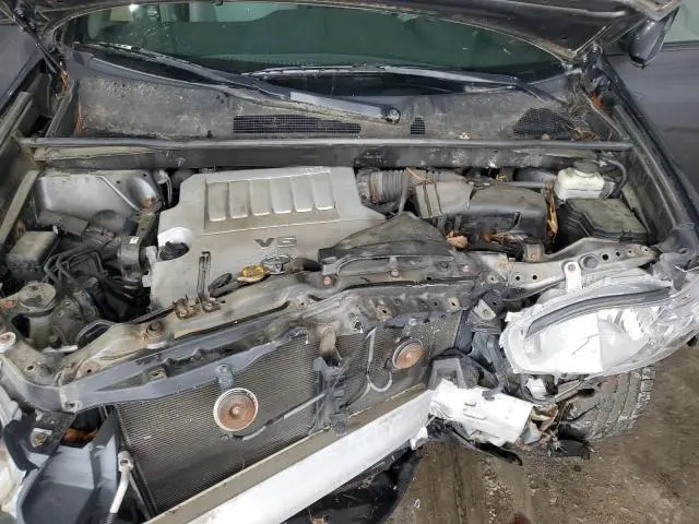 2010 TOYOTA HIGHLANDER SE  