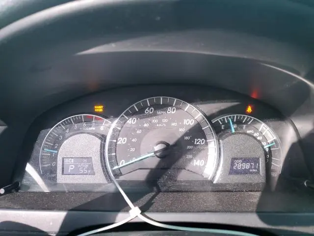 2012 TOYOTA CAMRY BASE  