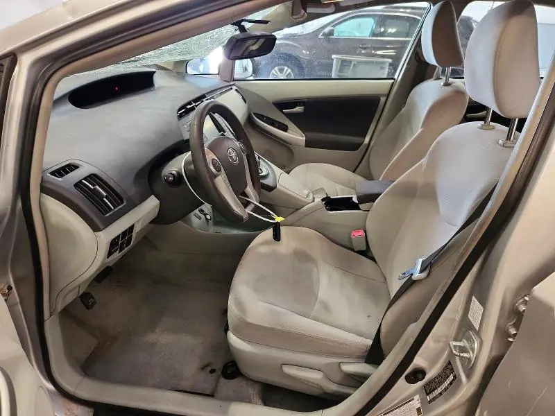 2011 TOYOTA PRIUS THREE  