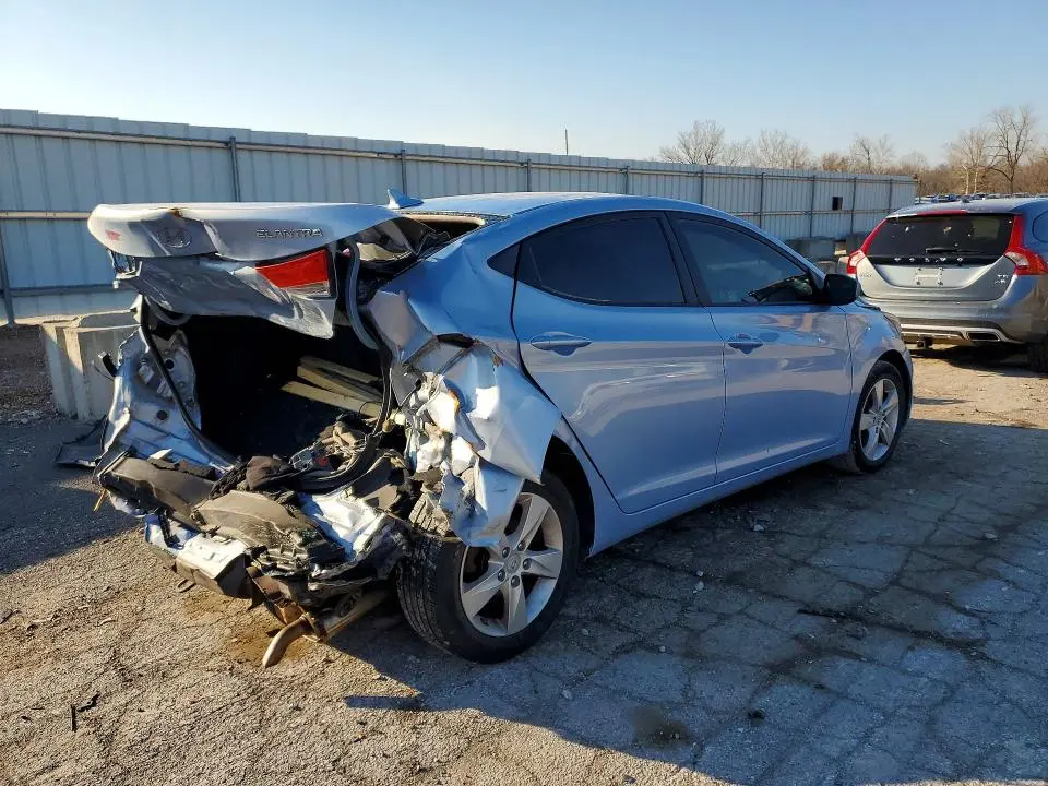2012 HYUNDAI ELANTRA GLS  