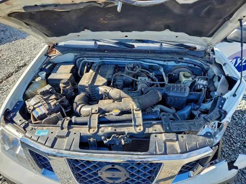 2016 NISSAN FRONTIER S  