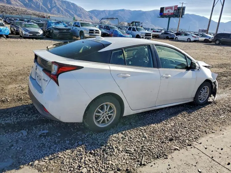 2019 TOYOTA PRIUS   