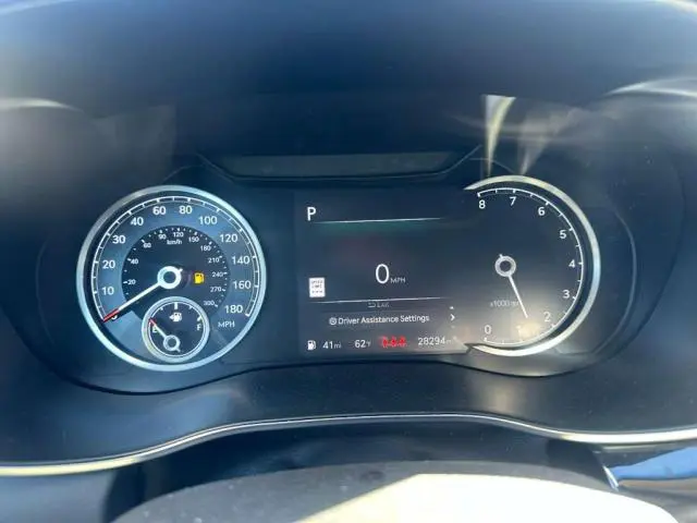 2025 GENESIS G70 BASE  