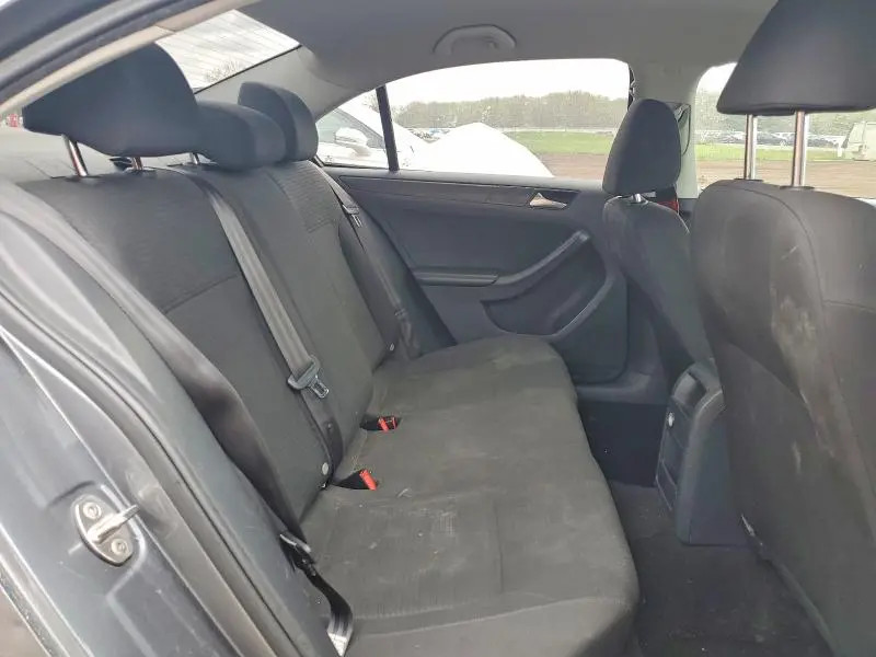 2016 VOLKSWAGEN JETTA S  