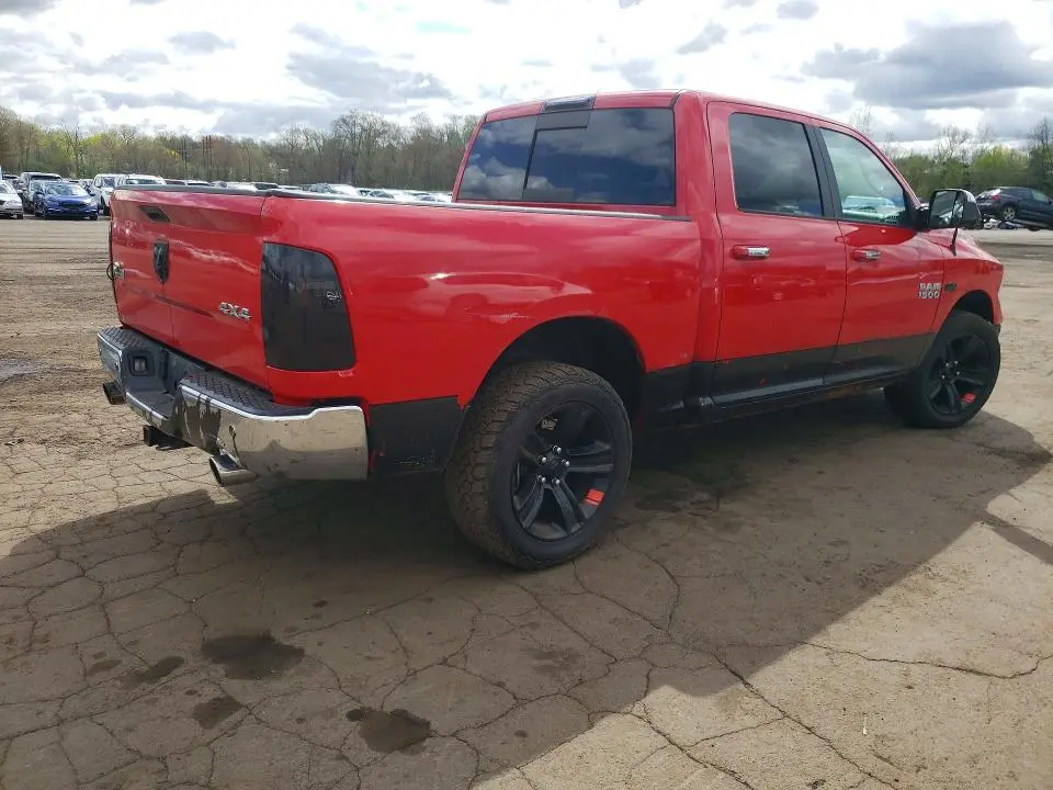 2017 RAM 1500 SLT  