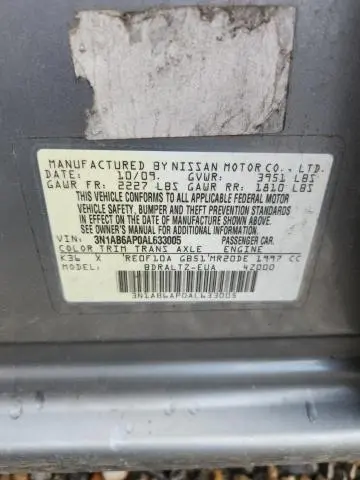 2010 NISSAN SENTRA 2.0  