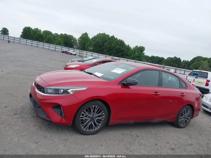2024 KIA FORTE GT-LINE