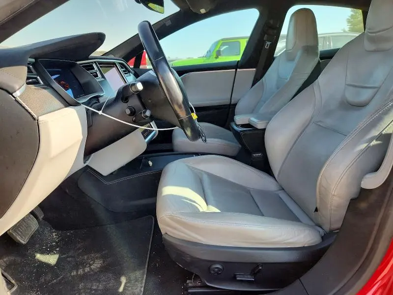 2016 TESLA MODEL S   