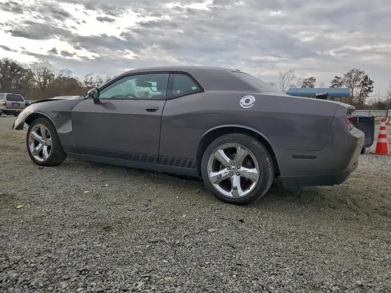 2015 DODGE CHALLENGER SXT  