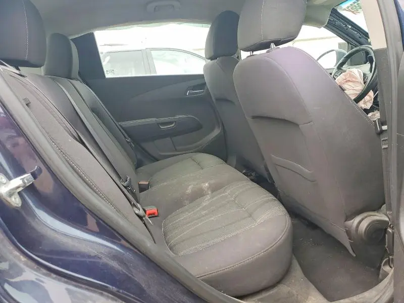 2014 CHEVROLET SONIC LT  