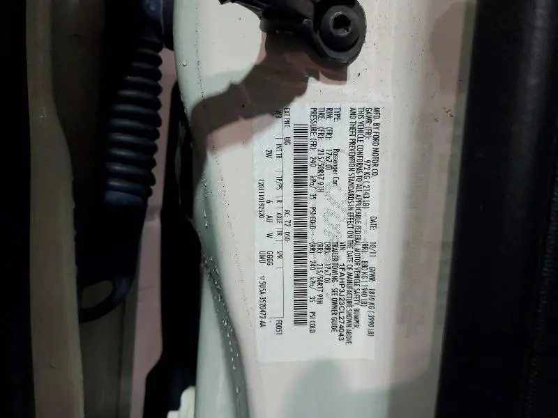 2012 FORD FOCUS TITANIUM  