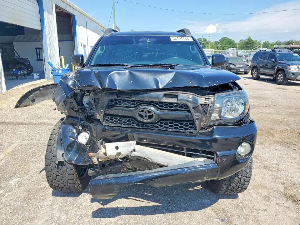 2011 TOYOTA TACOMA DOUBLE CAB PRERUNNER  