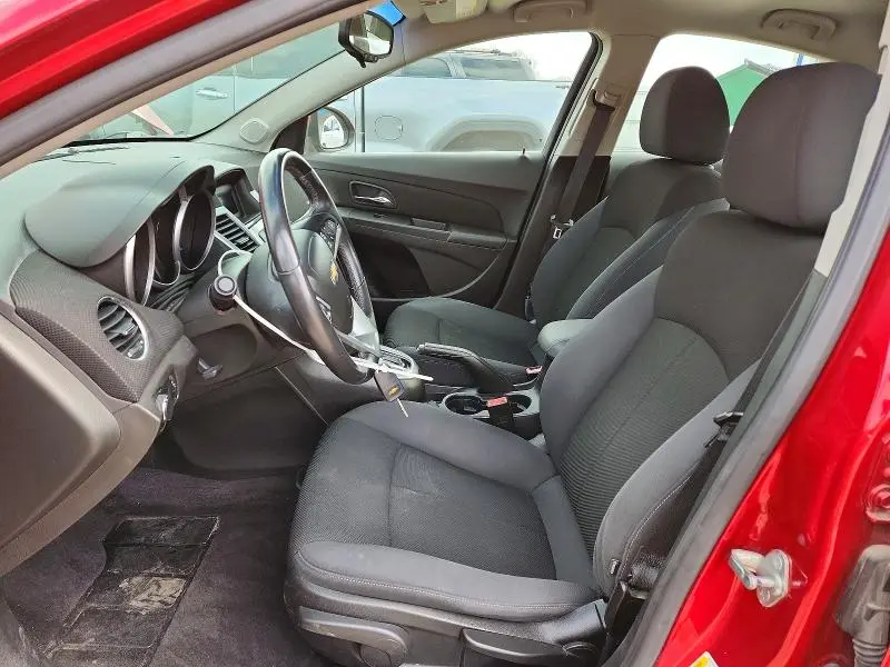2011 CHEVROLET CRUZE LT  