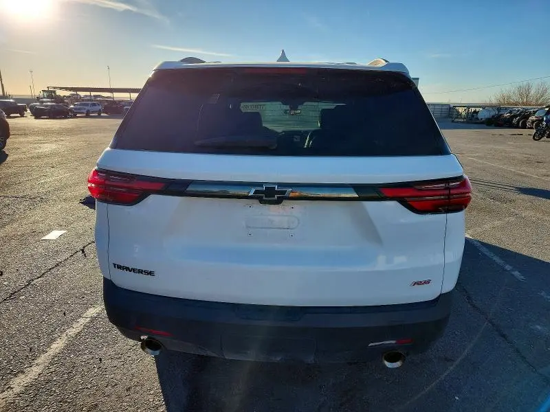 2023 CHEVROLET TRAVERSE RS  