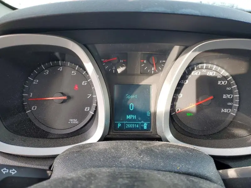 2011 CHEVROLET EQUINOX LT  