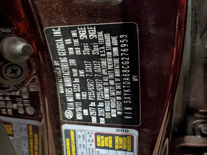 2012 KIA SORENTO BASE  