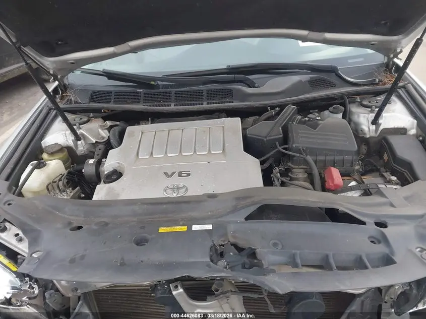 2011 TOYOTA AVALON LIMITED