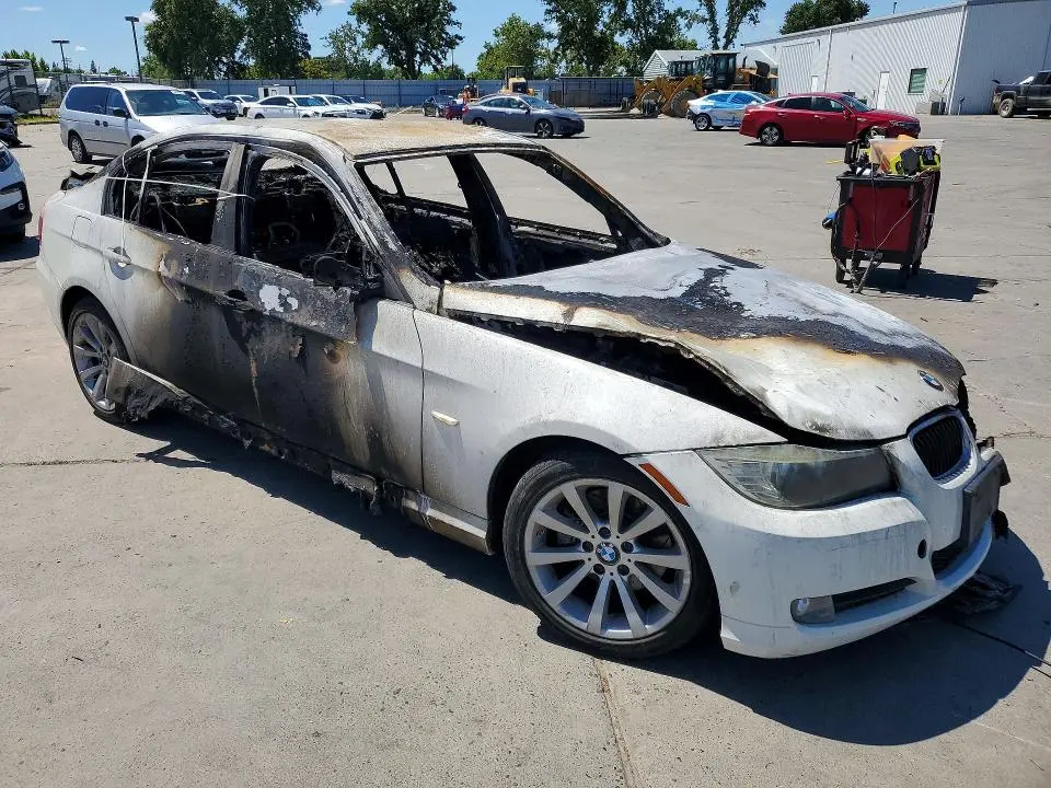 2011 BMW 328 I SULEV  