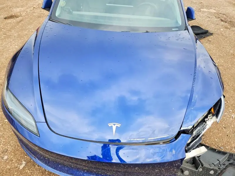 2024 TESLA MODEL 3   