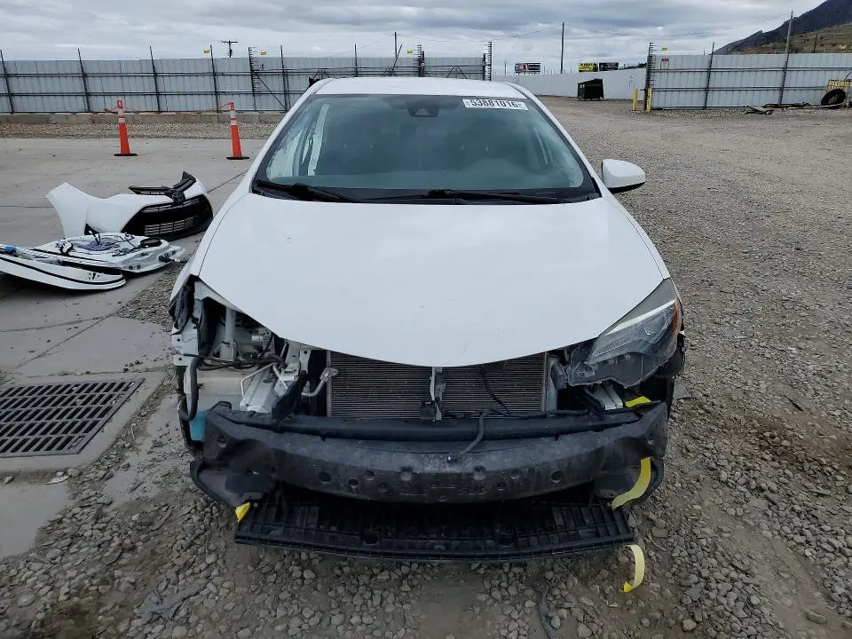2018 TOYOTA COROLLA LE  