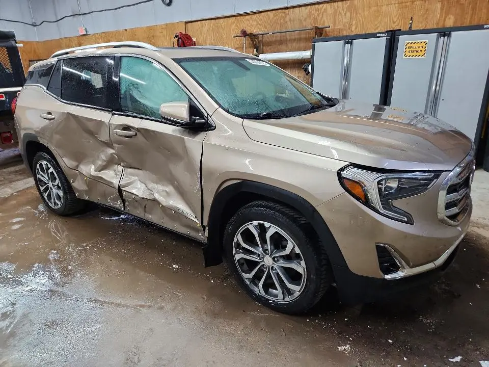 2018 GMC TERRAIN SLT  