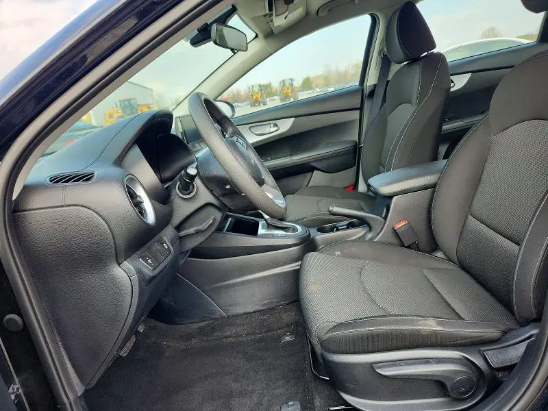 2024 KIA FORTE   
