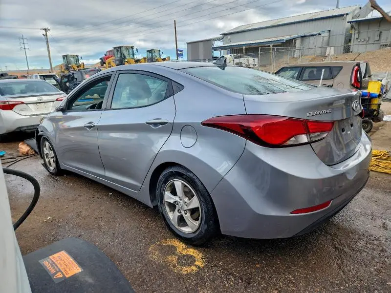 2015 HYUNDAI ELANTRA SE  
