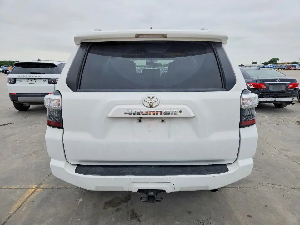 2014 TOYOTA 4RUNNER SR5  