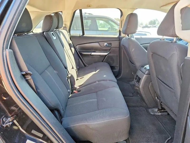 2011 FORD EDGE SE  