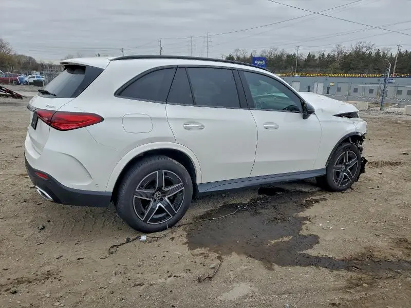 2025 MERCEDES-BENZ GLC 300 4MATIC  