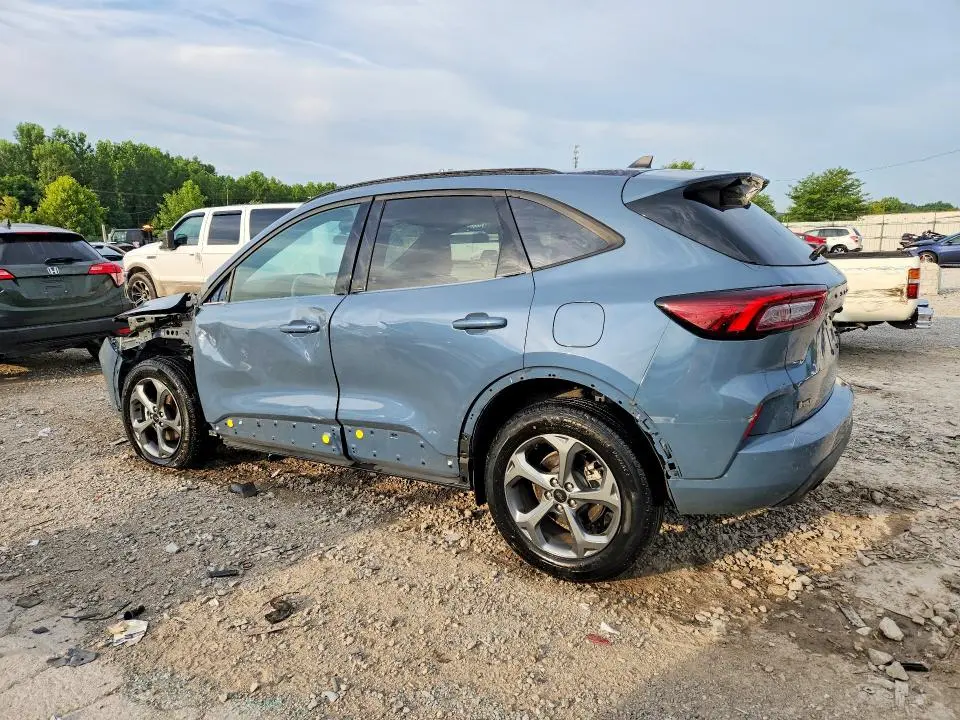 2023 FORD ESCAPE ST LINE  