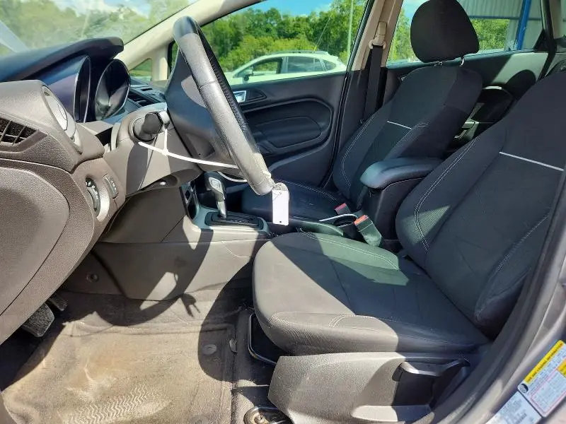 2014 FORD FIESTA SE  