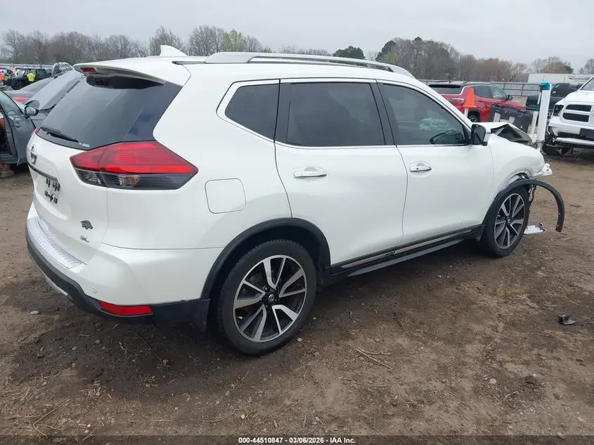 2019 NISSAN ROGUE SL