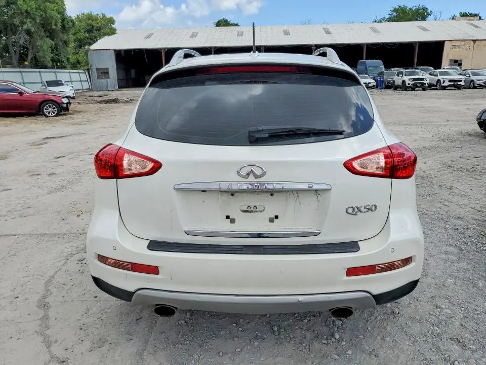 2016 INFINITI QX50 BASE  