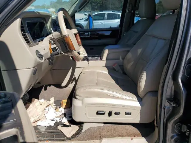 2012 LINCOLN NAVIGATOR   