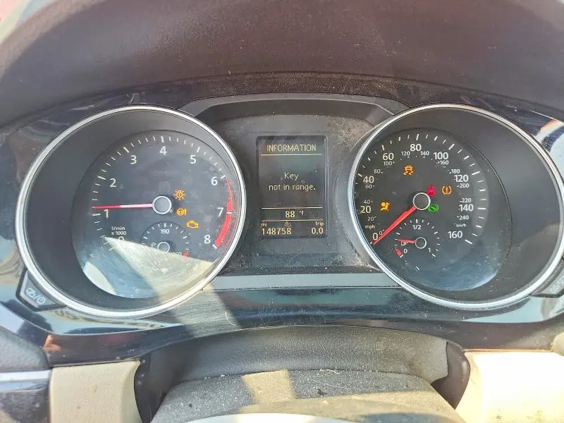 2016 VOLKSWAGEN JETTA SEL  