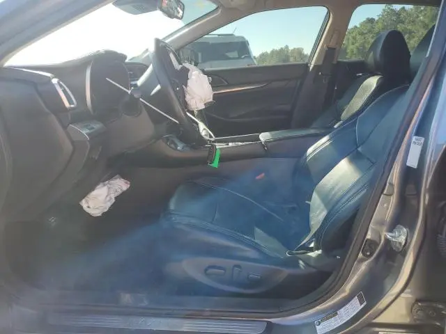 2020 NISSAN MAXIMA SV  