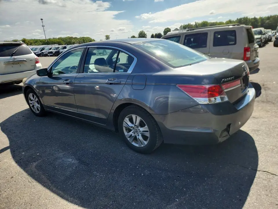 2011 HONDA ACCORD SE  